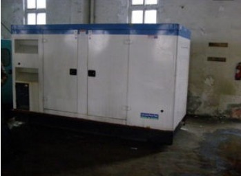 酒泉康明斯150kw大型柴油二手发电机组 酒泉康明斯150kw大型柴油二手发电机组